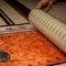 Dostarcz plastikową folię ochronną do dywanów Pokrywa dywanowa Plastikowa folia ochronna do podłóg Plastikowa folia ochronna do dywanów